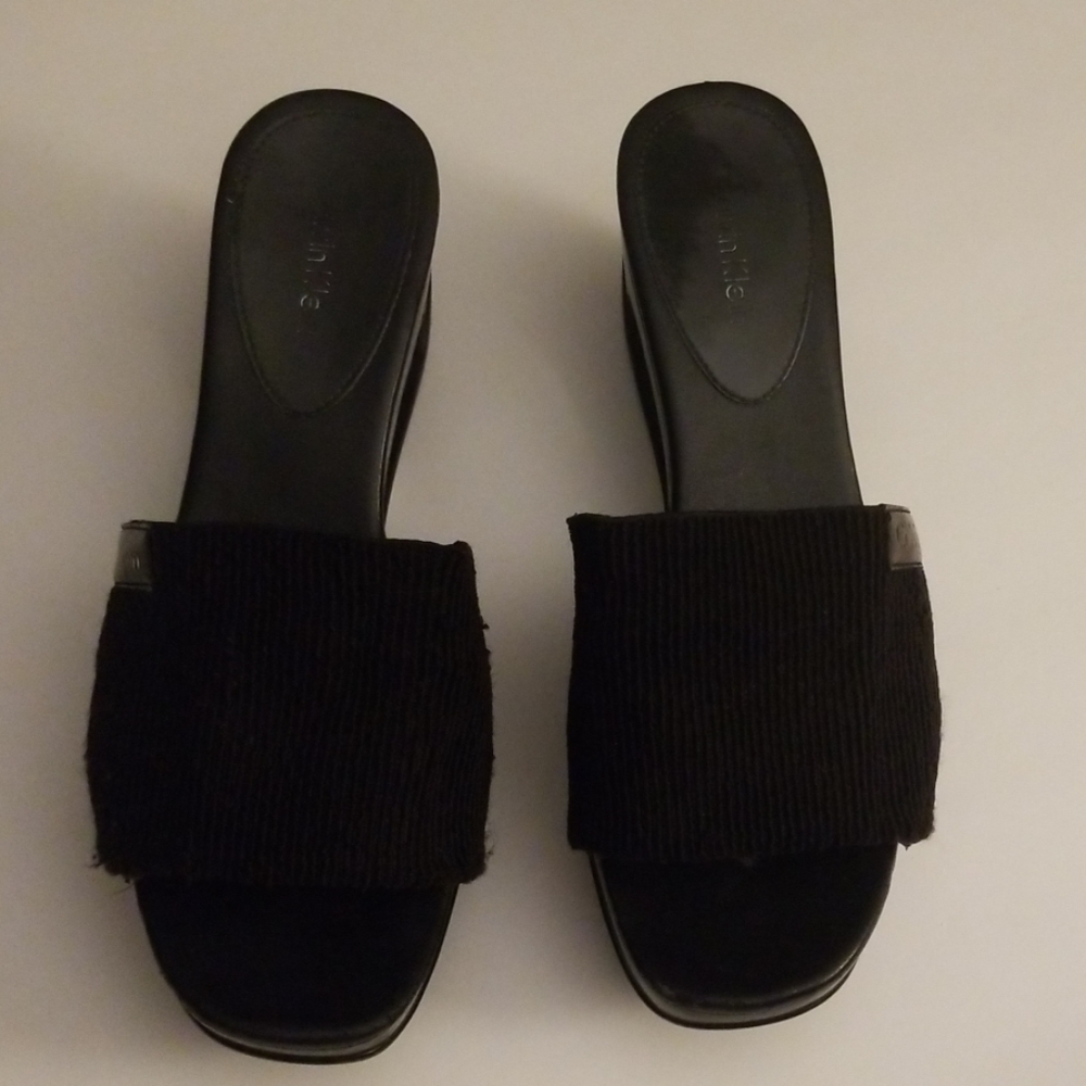 Black  Slip On Stretch Shoes